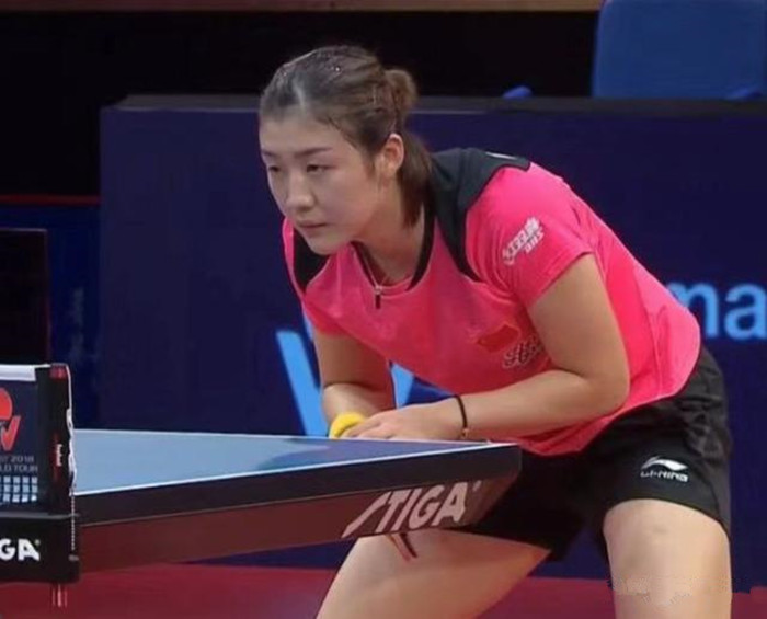 诺里斯与队 诺里斯与队