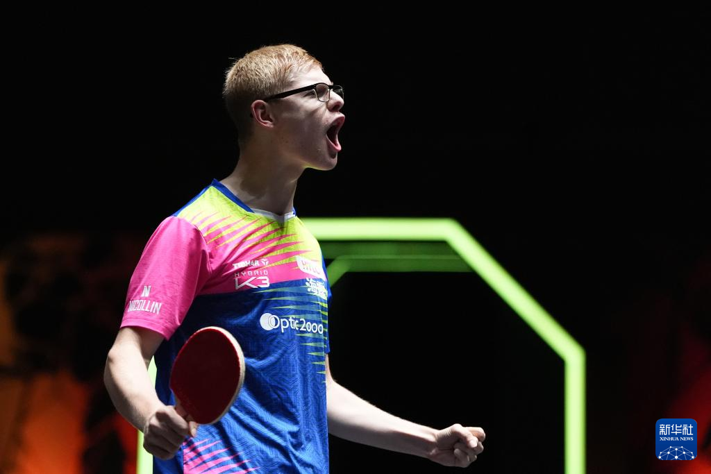 的绿茵之战 的绿茵之战