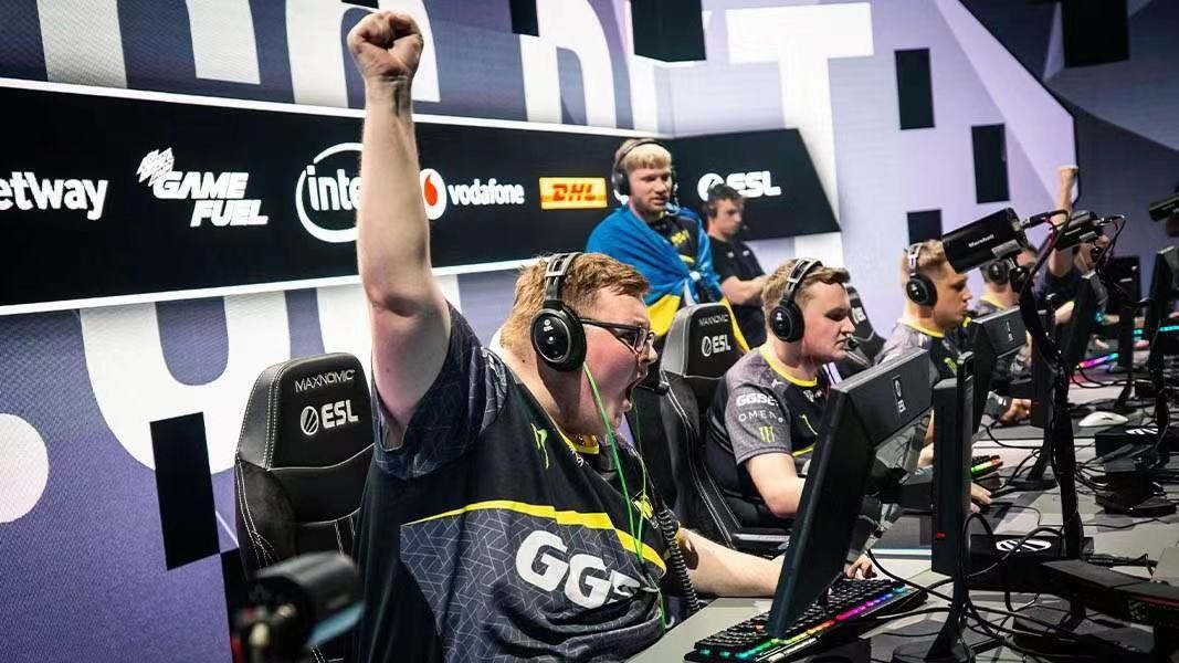 刻的出色发 刻的出色发